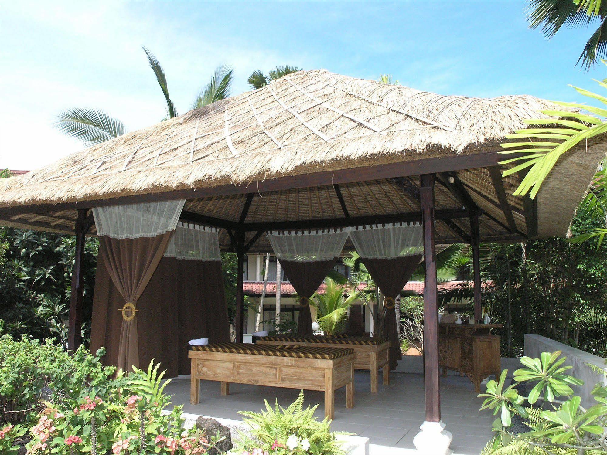 Palm Beach Hotel Bali Kuta Lombok Exterior foto